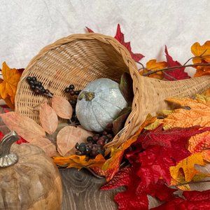 VTG Wicker Cornucopia Horn of Plenty Basket Boho Autumn Thanksgiving Holiday